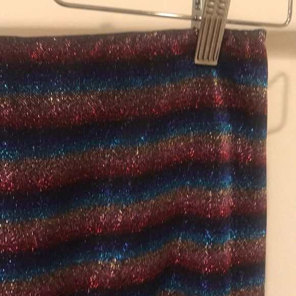 NWT Soprano Metallic Stripe Skirt - Size JR XL - Picture 3 of 7